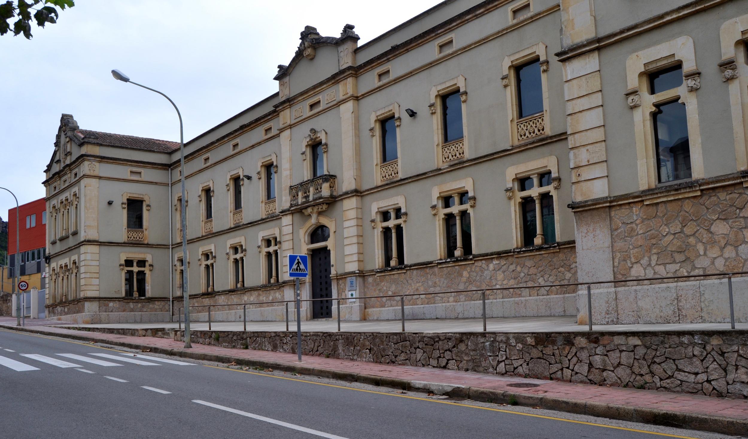 escola_antonivilanova.jpg